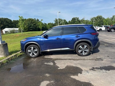 2022 Nissan Rogue SL