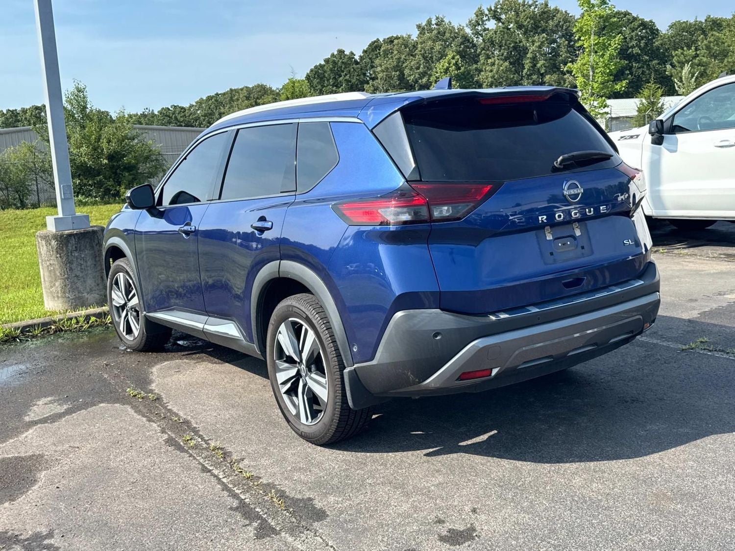 2022 Nissan Rogue SL