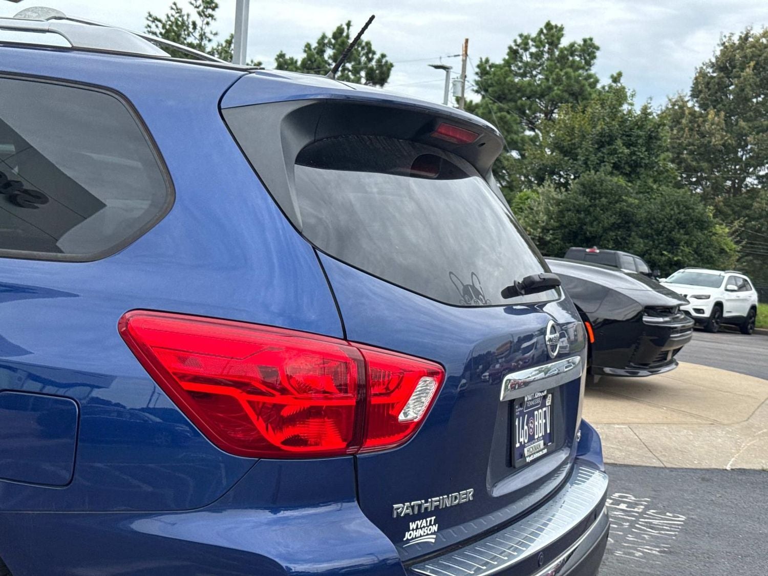 2018 Nissan Pathfinder SL