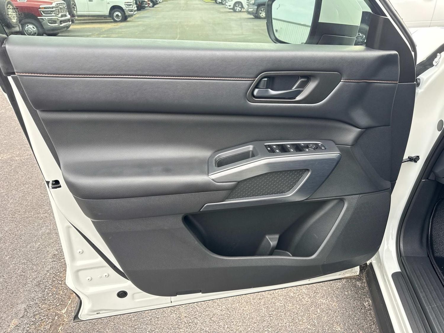 2024 Nissan Pathfinder Rock Creek