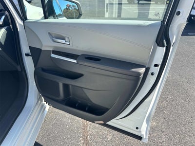 2021 Toyota Sienna XLE 8 Passenger