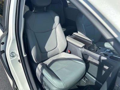 2021 Toyota Sienna XLE 8 Passenger