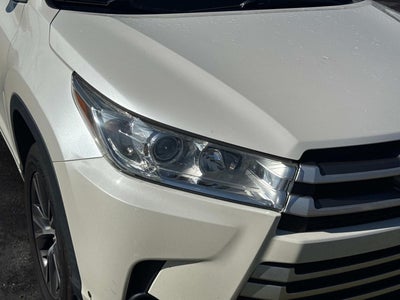 2018 Toyota Highlander LE