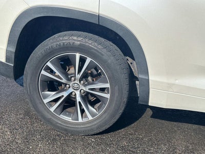 2018 Toyota Highlander LE
