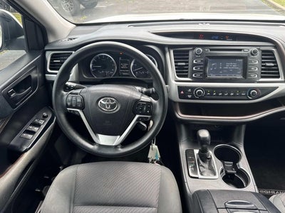 2018 Toyota Highlander LE