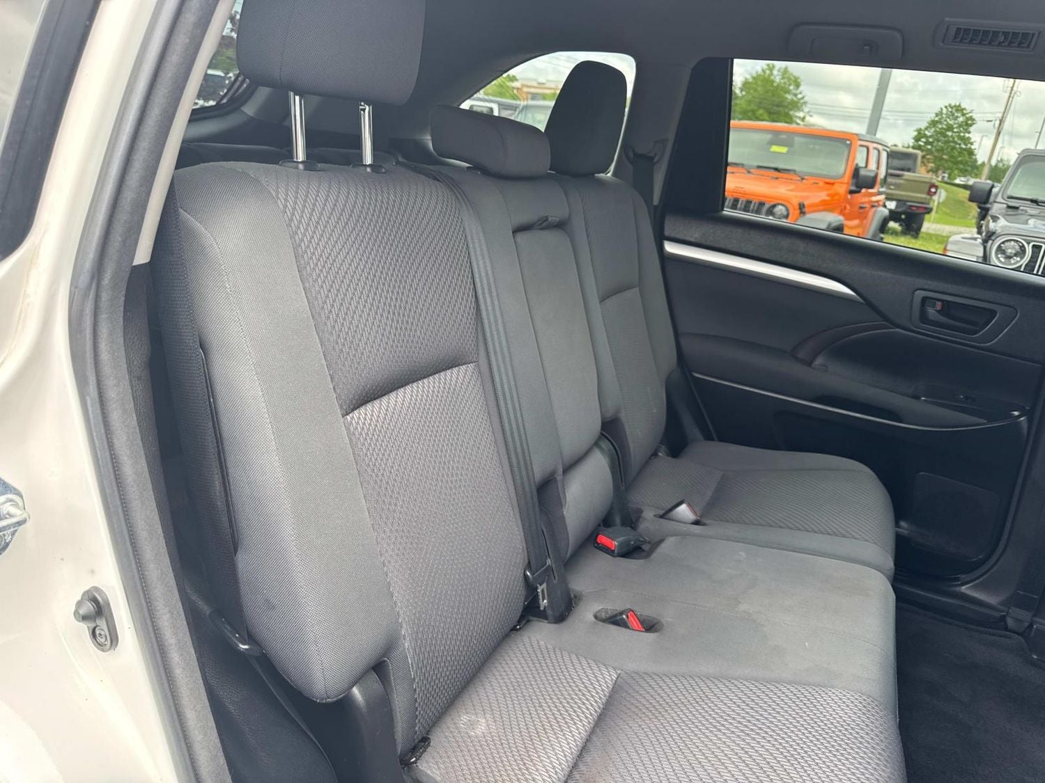 2018 Toyota Highlander LE