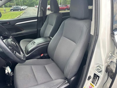 2018 Toyota Highlander LE