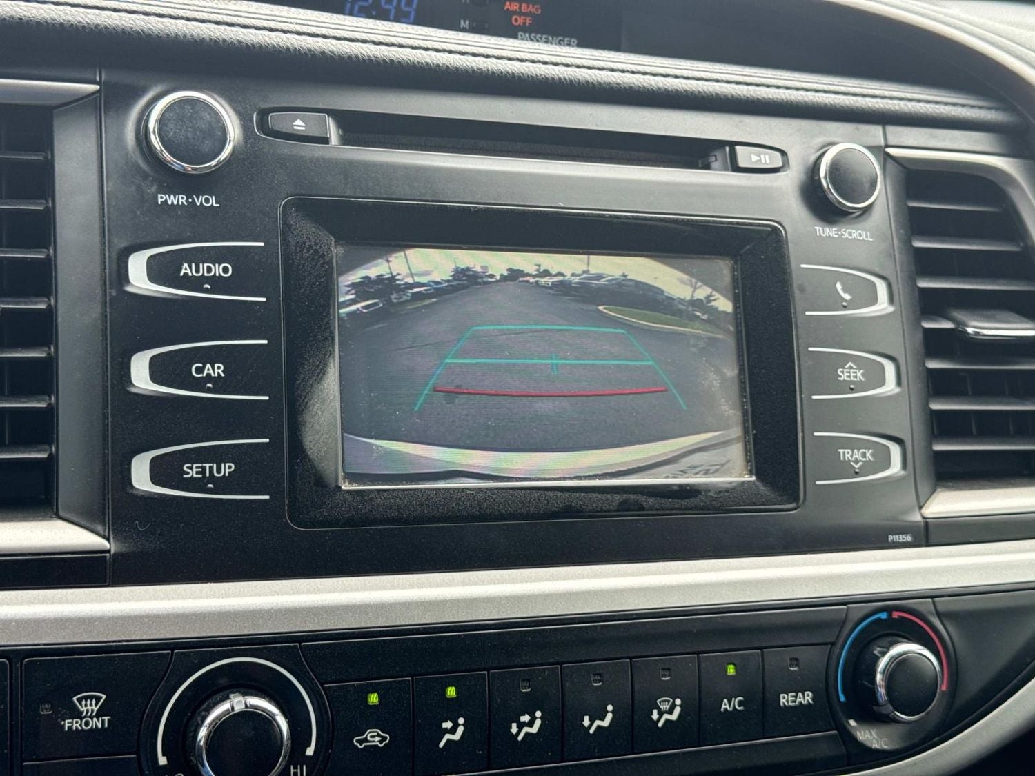 2018 Toyota Highlander LE