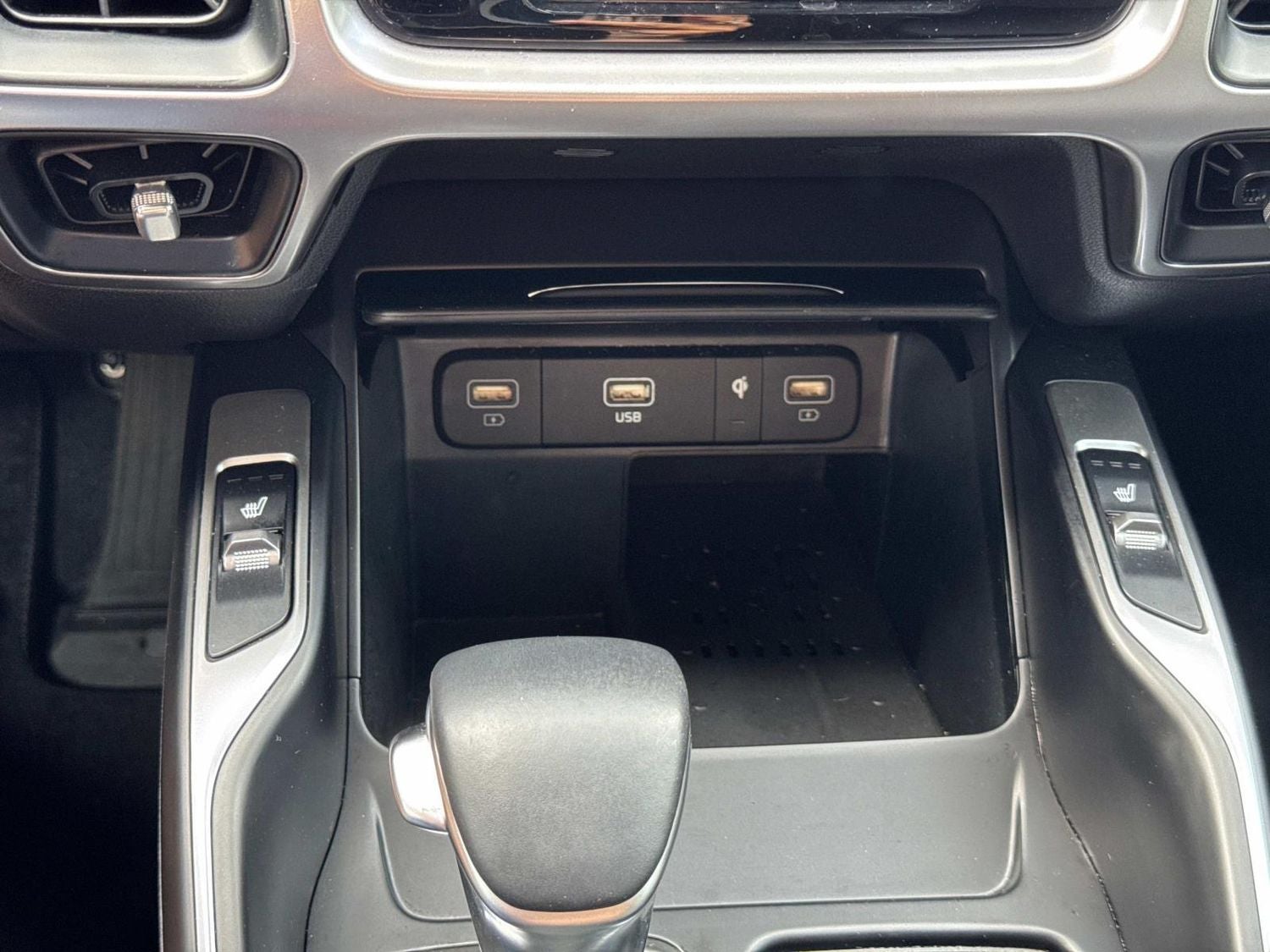 2023 Kia Sorento EX