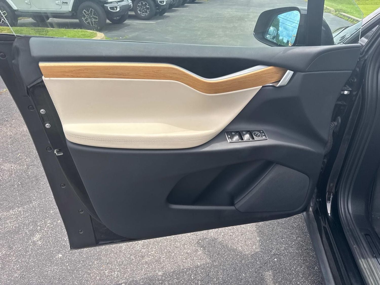 2018 Tesla Model X 75D