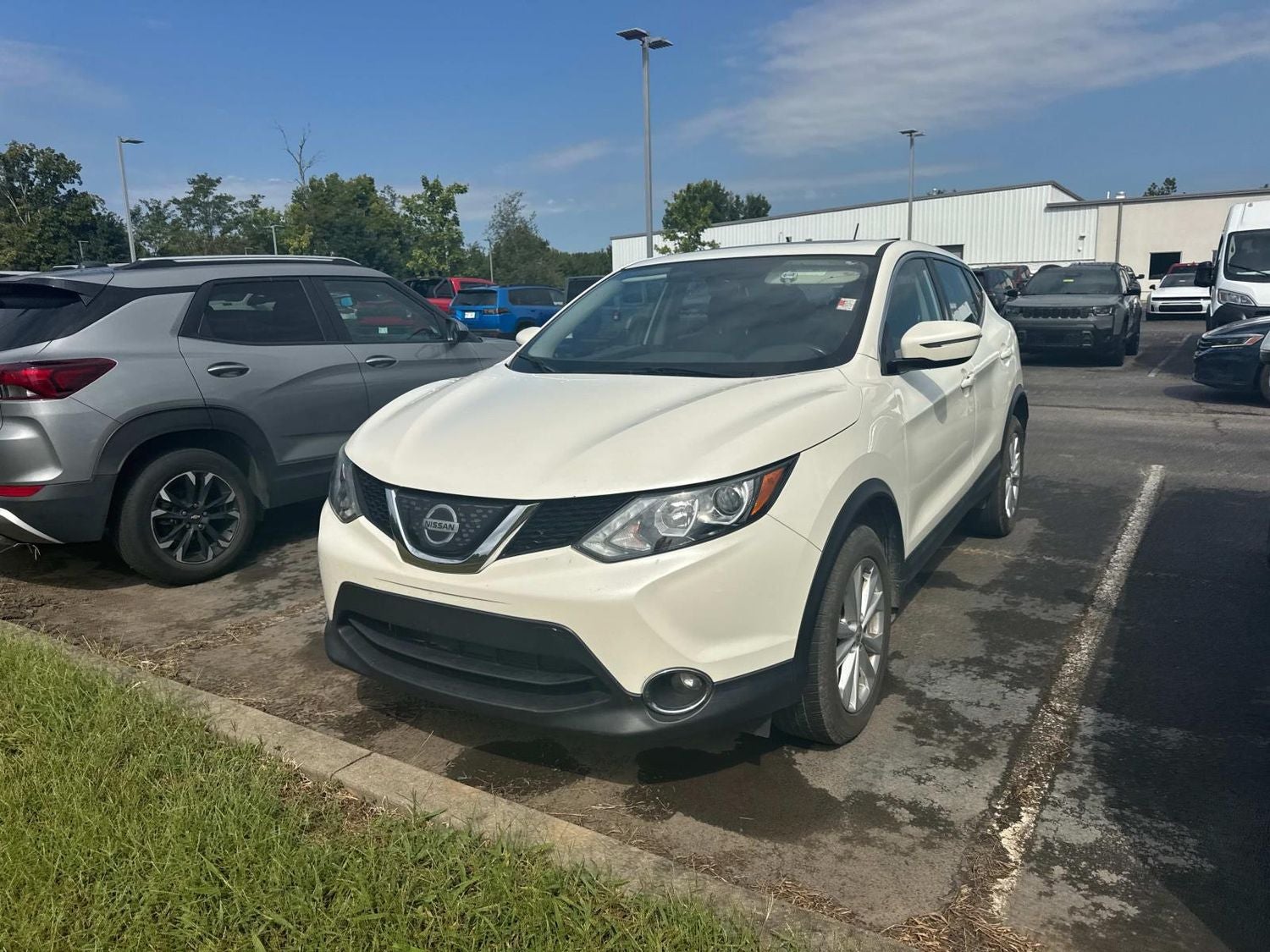 2018 Nissan Rogue Sport Base