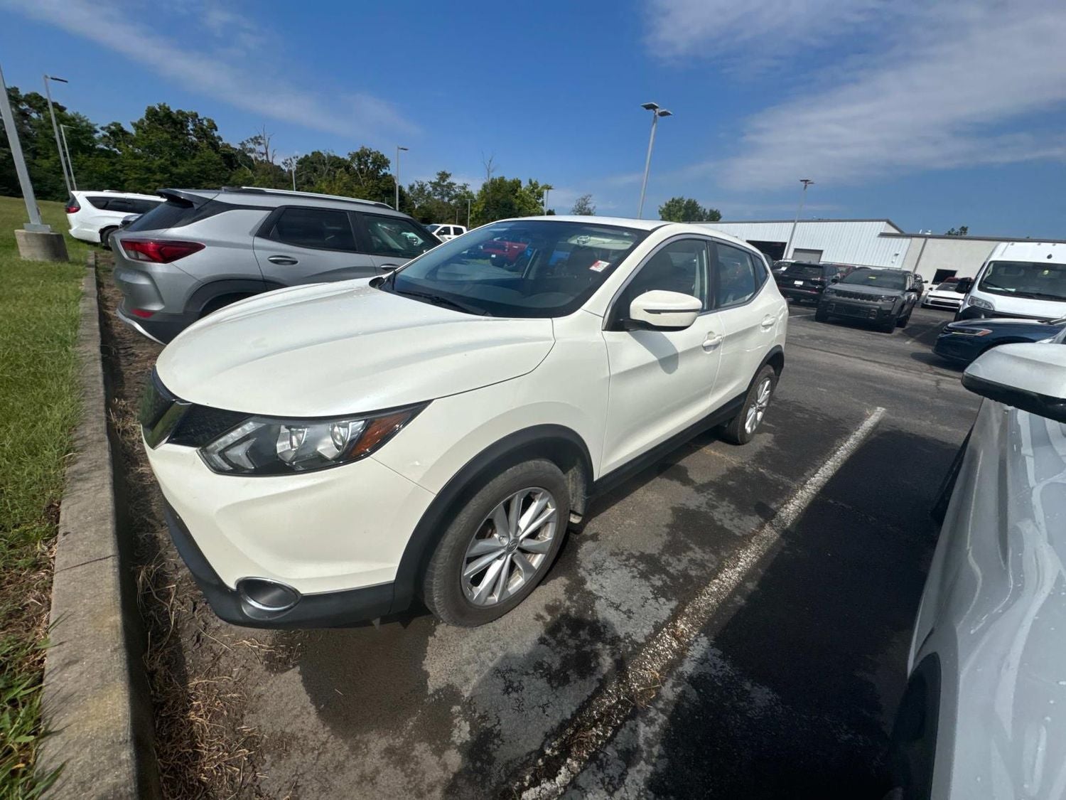 2018 Nissan Rogue Sport Base