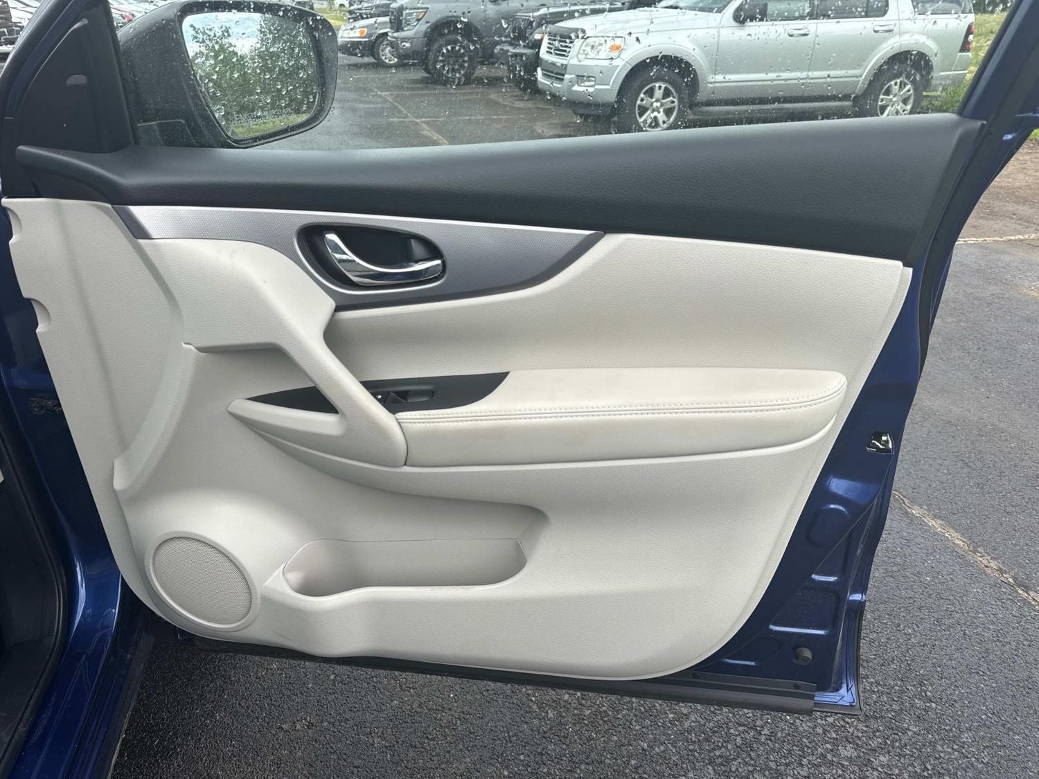 2020 Nissan Rogue Sport SL