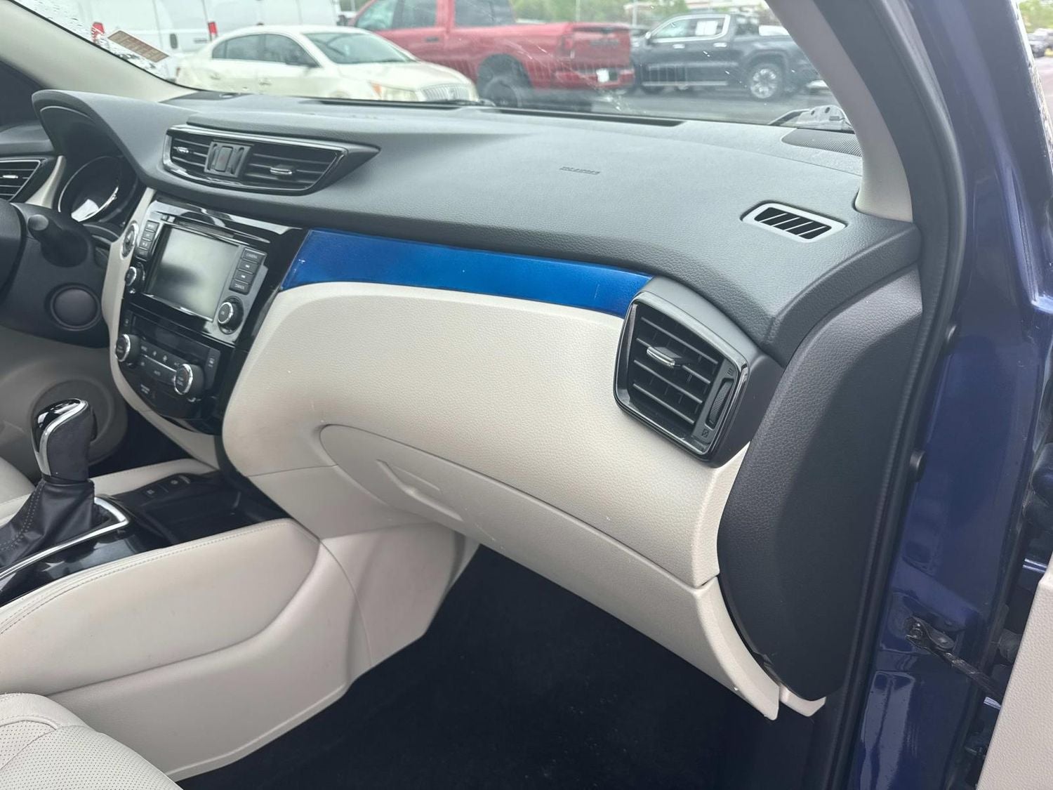 2020 Nissan Rogue Sport SL