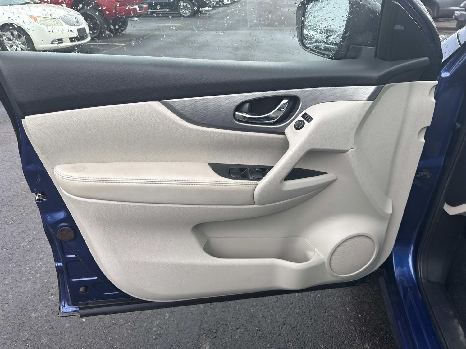 2020 Nissan Rogue Sport SL