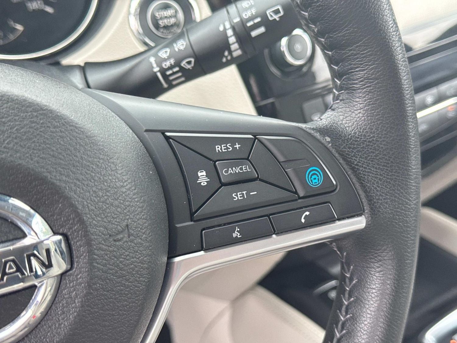 2020 Nissan Rogue Sport SL