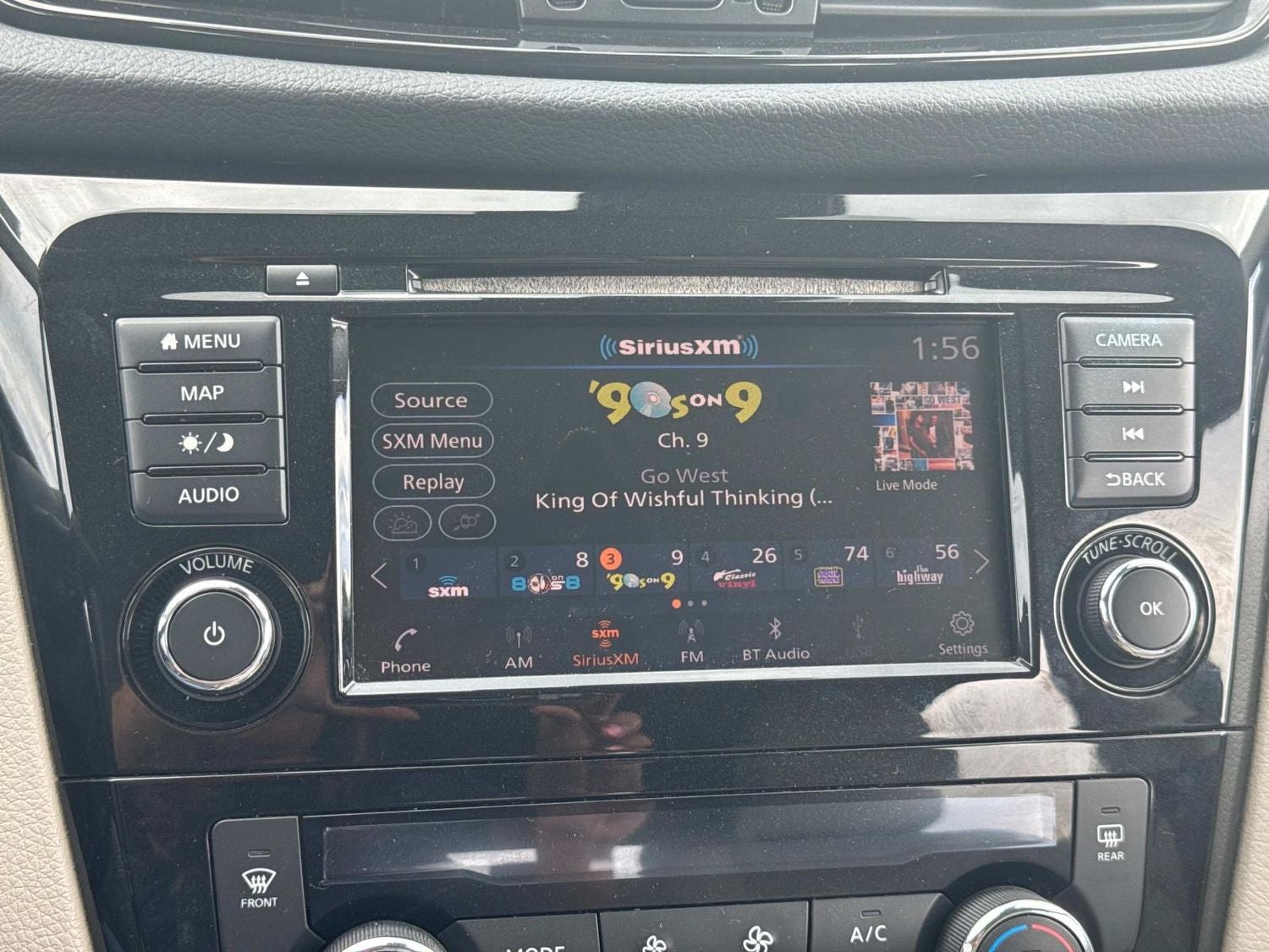 2020 Nissan Rogue Sport SL