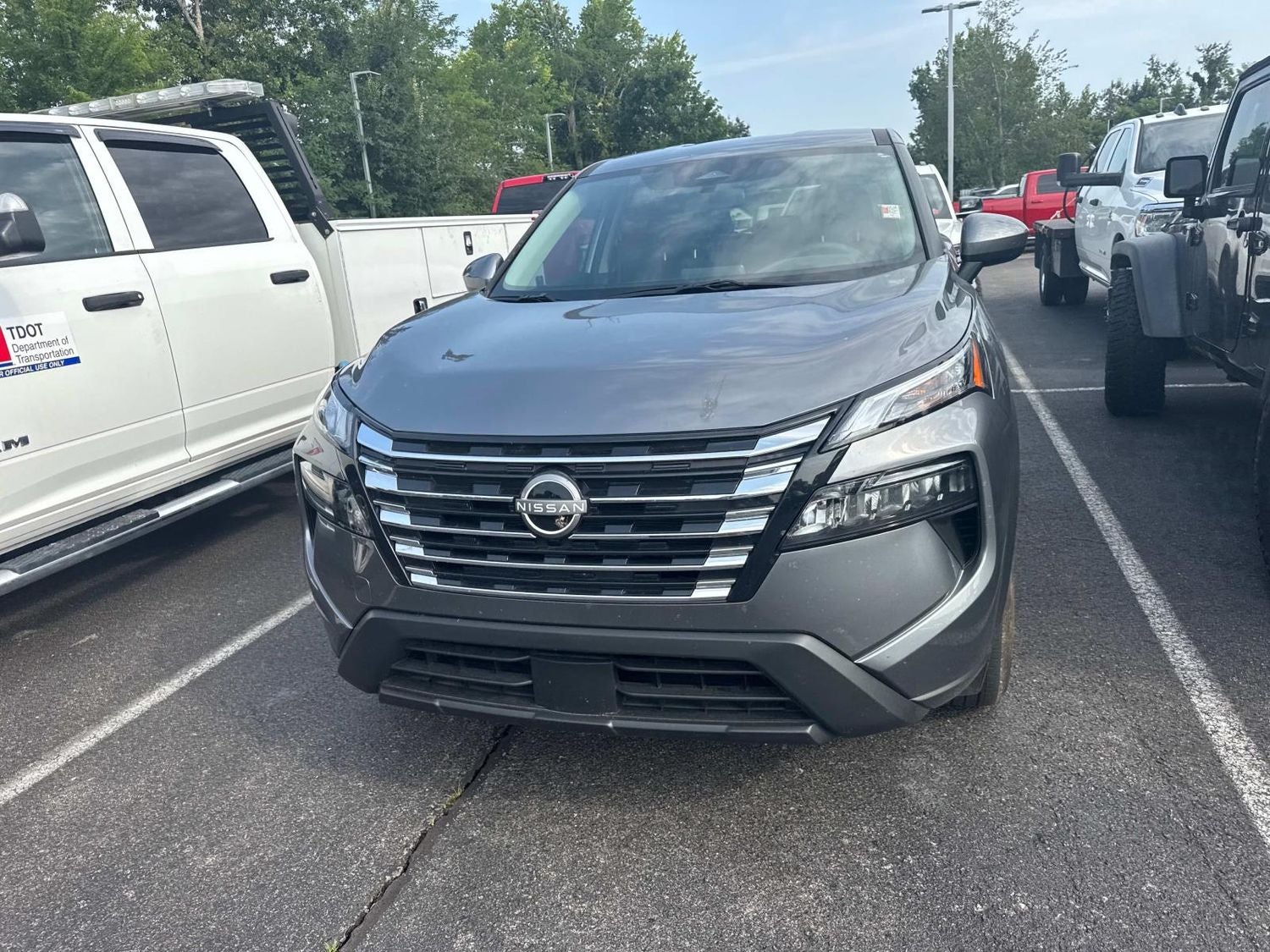 2025 Nissan Rogue SV