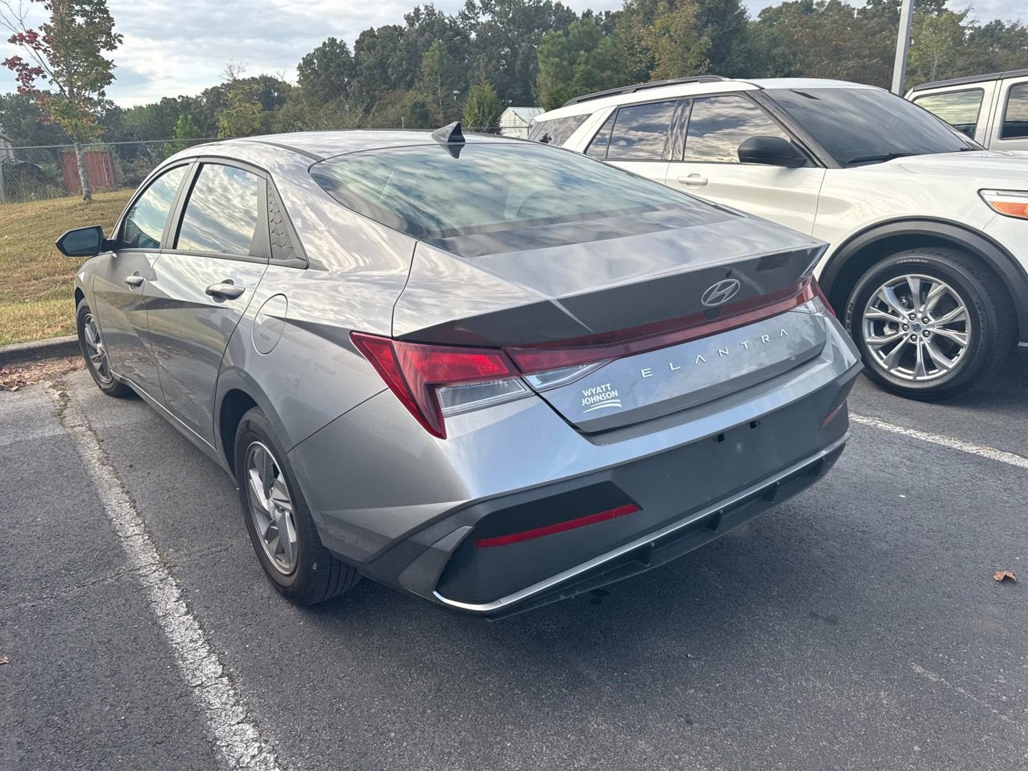 2024 Hyundai Elantra SE