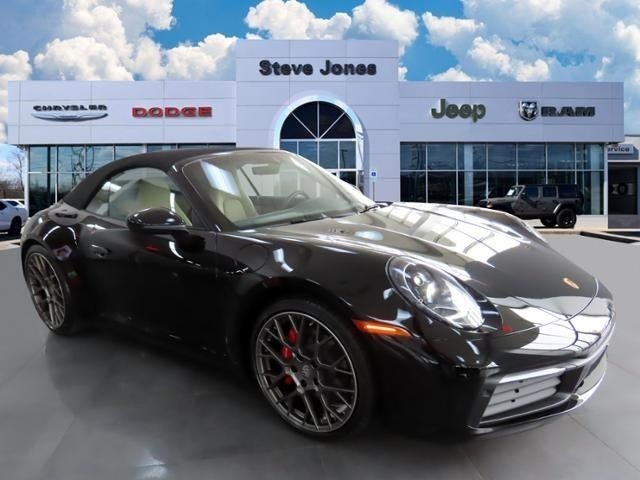 2022 Porsche 911 Carrera 4