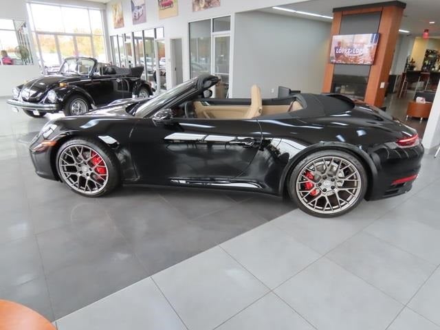 2022 Porsche 911 Carrera 4