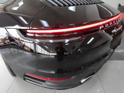 2022 Porsche 911 Carrera 4