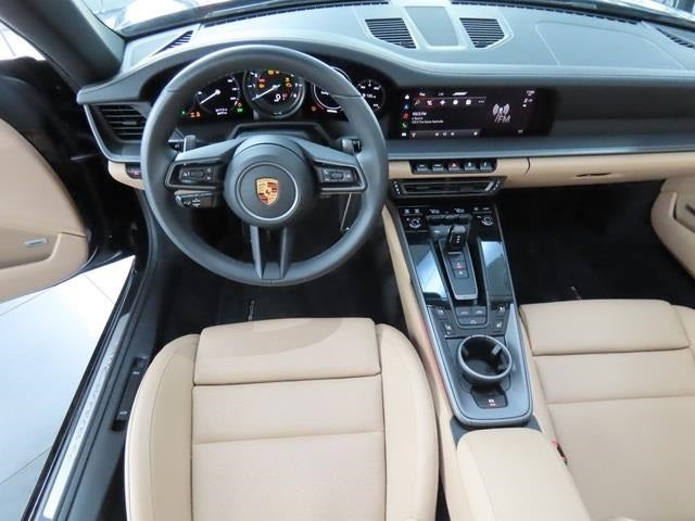 2022 Porsche 911 Carrera 4