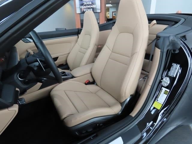 2022 Porsche 911 Carrera 4