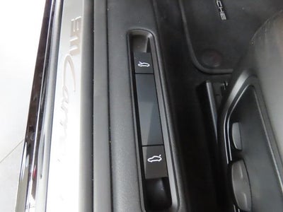 2022 Porsche 911 Carrera 4