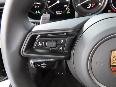 2022 Porsche 911 Carrera 4