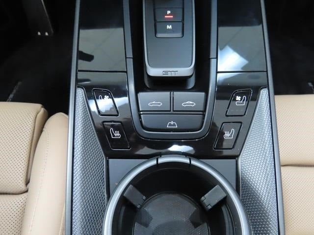 2022 Porsche 911 Carrera 4