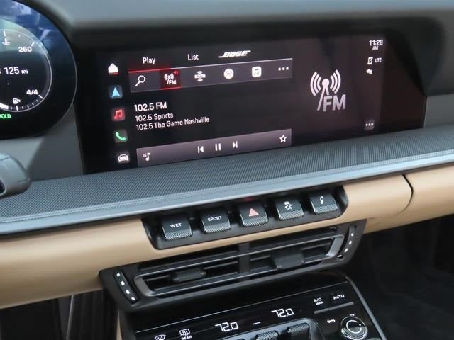 2022 Porsche 911 Carrera 4