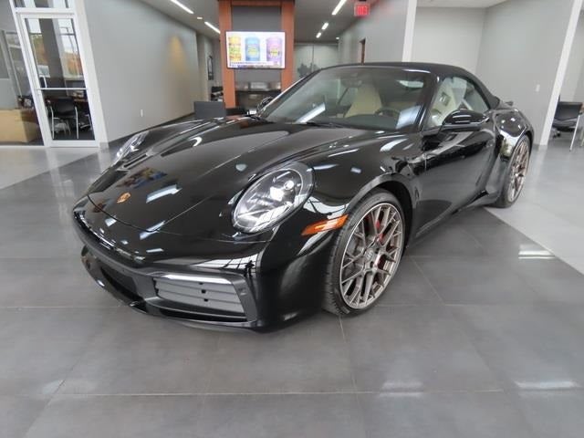 2022 Porsche 911 Carrera 4