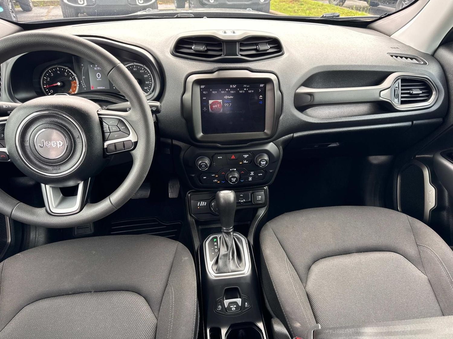 2023 Jeep Renegade Latitude