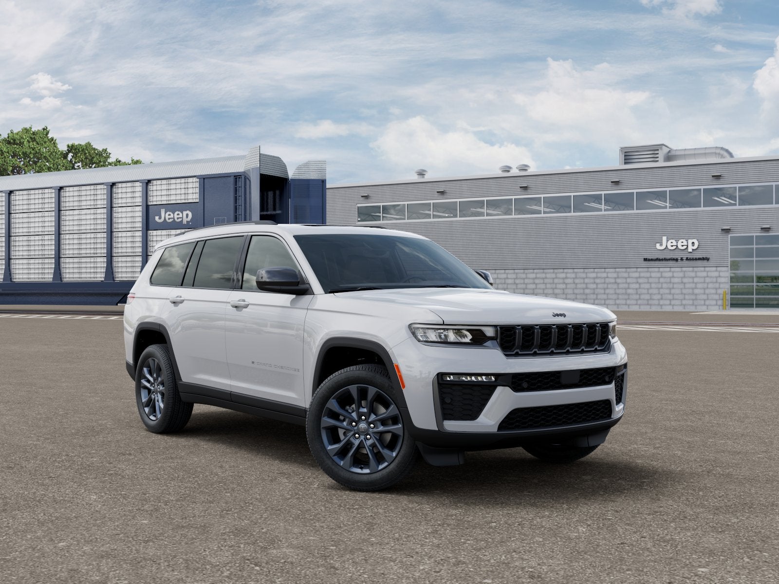 2026 Jeep Grand Cherokee L 85th Anniversary Edition's photo